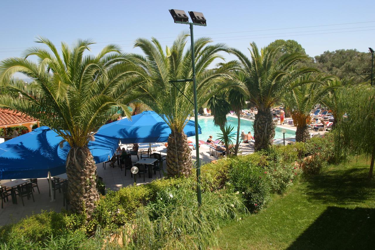 קאבוס Morfeas Hotel מראה חיצוני תמונה