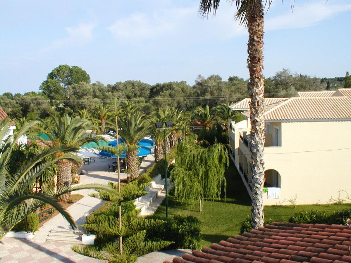 קאבוס Morfeas Hotel מראה חיצוני תמונה
